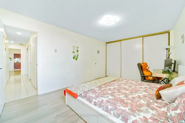 Additional image 21 of 1 Massey Sq Unit 2901