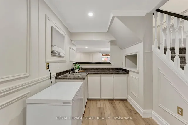 Additional image 34 of 660 Highvalley Rd