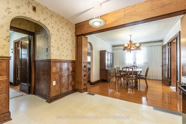 Additional image 14 of 100 Borden Ave