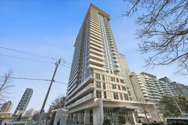 70 Roehampton Ave Unit 314