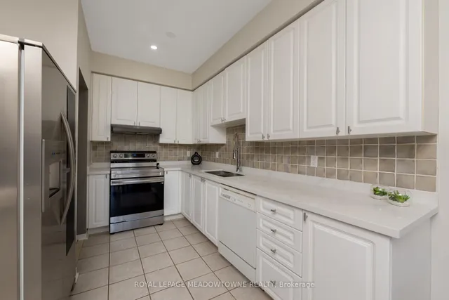 Additional image 16 of 1876 Stevington Cres