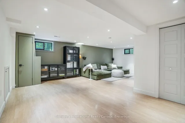 Additional image 29 of 3 Forest Ave