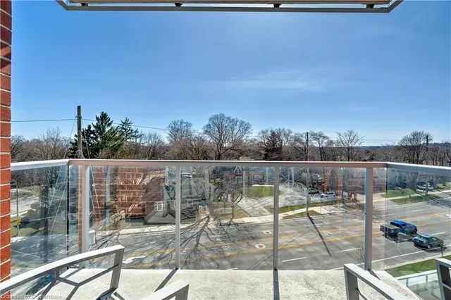 Additional image 12 of 551 Maple Ave Unit 504