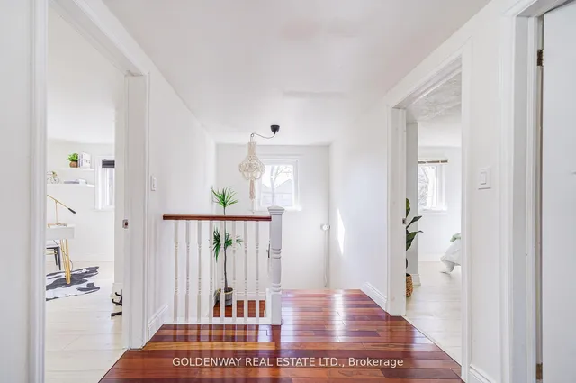 Additional image 21 of 211 Pemberton Ave