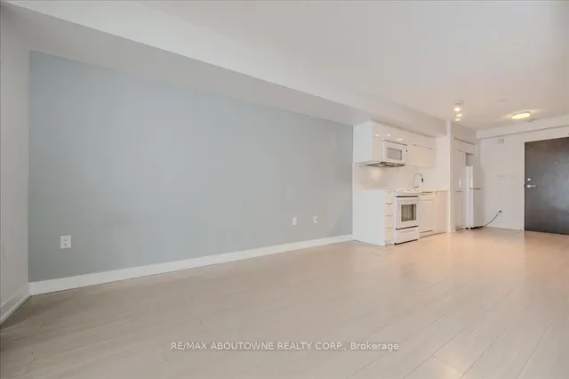 Additional image 7 of 21 Iceboat Terr Unit 2805