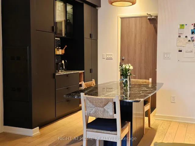 Additional image 23 of 576 Front St Unit 210