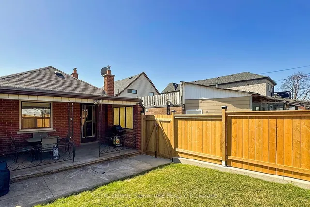 Additional image 27 of 12 Rowntree Ave