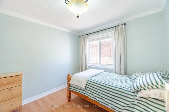 Additional image 26 of 81 Farthingale Cres