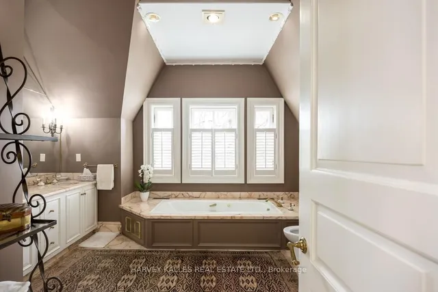 Additional image 20 of 37 Heath St