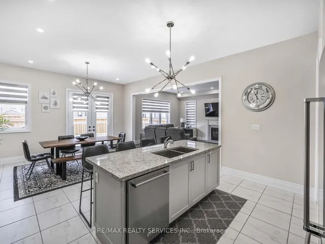 Additional image 14 of 37 Lyle Way