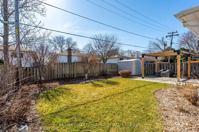 Additional image 39 of 648 THORNWOOD Ave