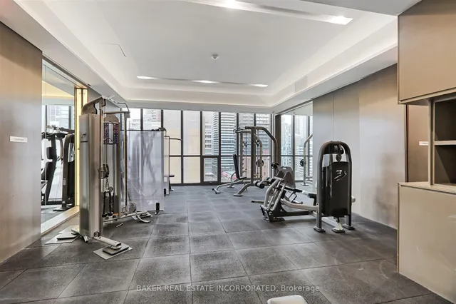 Additional image 24 of 101 Charles St Unit 1703