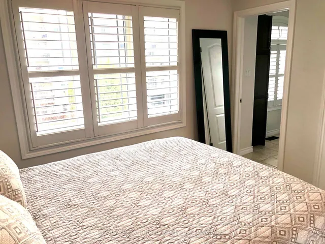 Additional image 32 of 2430 Second St