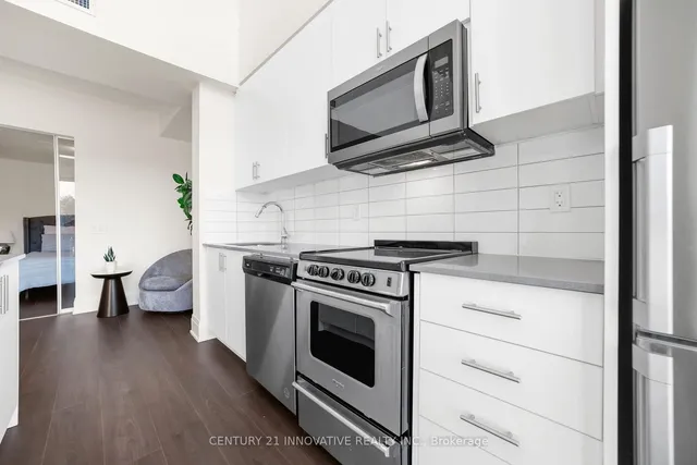 Additional image 14 of 509 Dundas St Unit 106