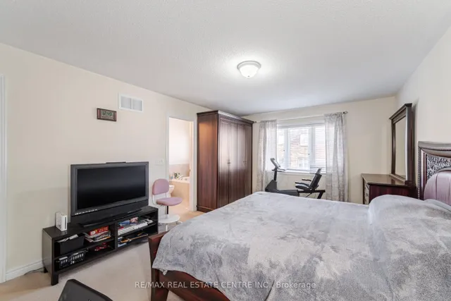 Additional image 25 of 15 Vanderpool Cres