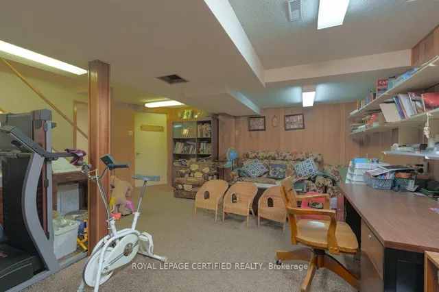 Additional image 33 of 48 Sunset Blvd