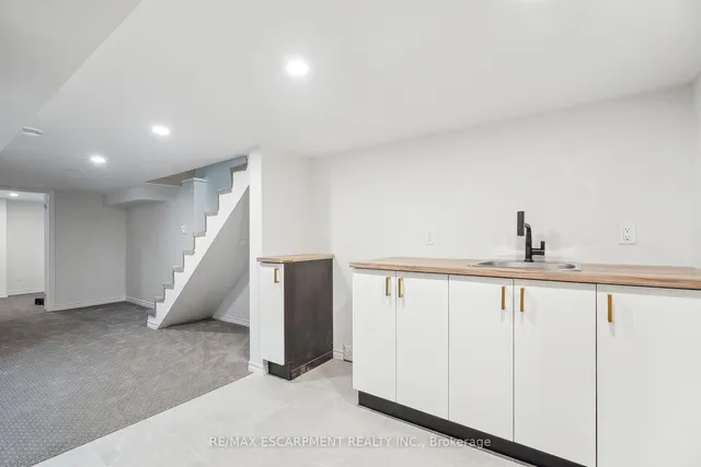 Additional image 26 of 289 Wentworth St