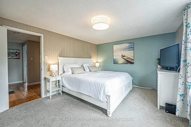 Additional image 21 of 817 Merritt Dr