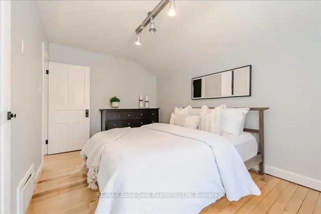 Additional image 21 of 30 Onward Ave