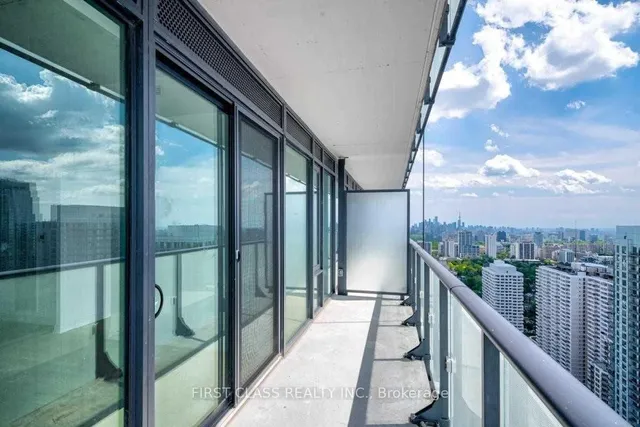 Additional image 19 of 161 Roehampton Ave Unit 4111