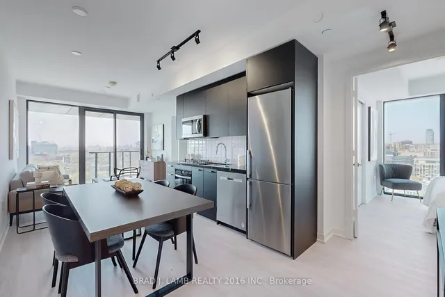 Additional image 9 of 195 McCaul St Unit 1302