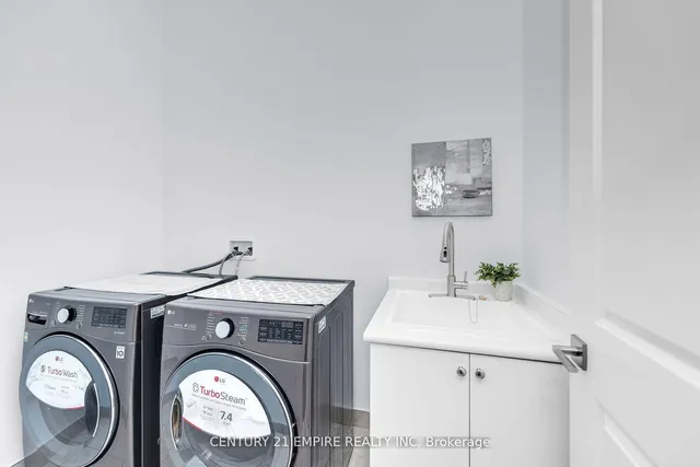 Additional image 17 of 4128 Hillsborough Cres