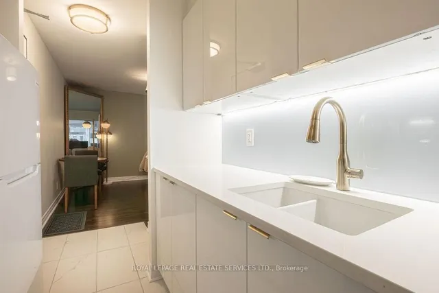 Additional image 8 of 50 Lombard St Unit 1503