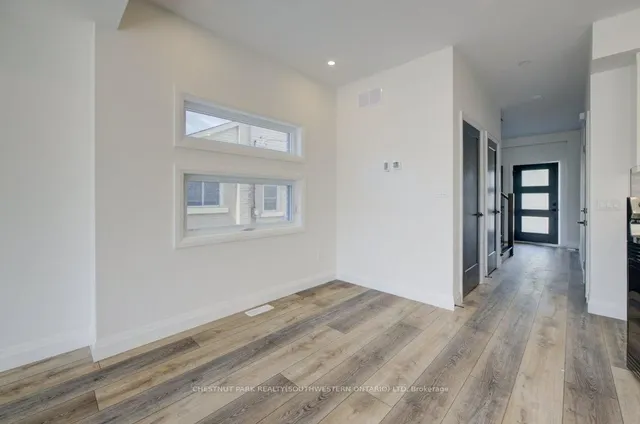 Additional image 10 of 573 Guelph St