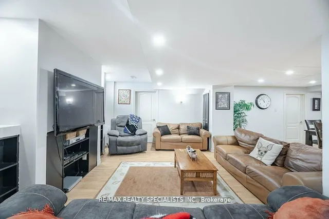 Additional image 29 of 1 Odeon St