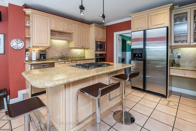 Additional image 9 of 115 Glenayr Rd