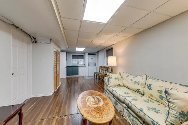 Additional image 40 of 2916 Sycamore St