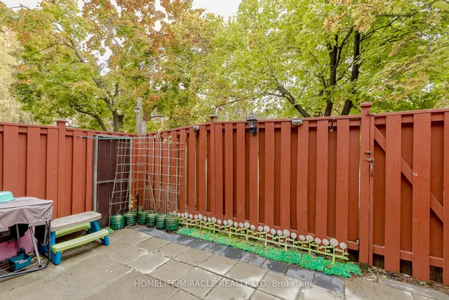 Additional image 47 of 12 Eden Park Unit 12