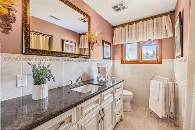 Additional image 16 of 3236 Cedartree Cres