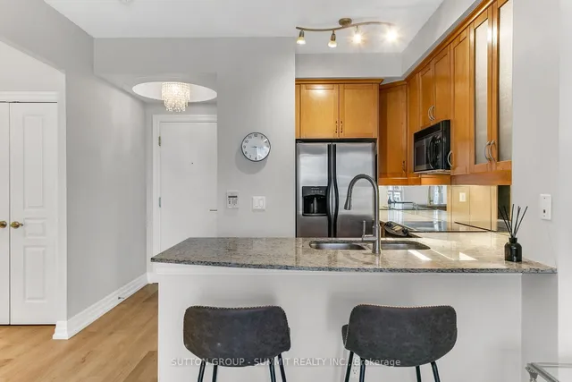 Additional image 21 of 2083 Lake shore Blvd Unit 809