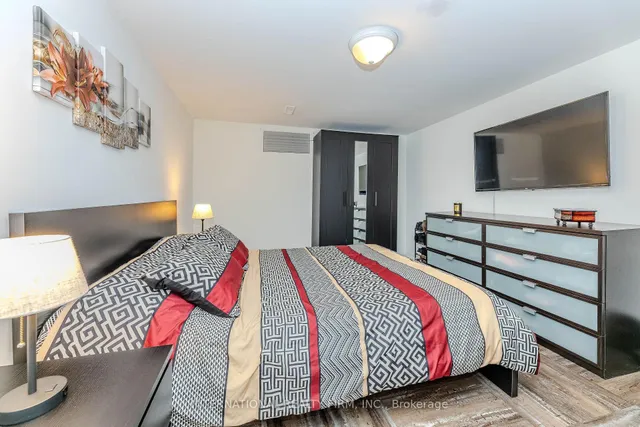 Additional image 37 of 1291 Consort Cres