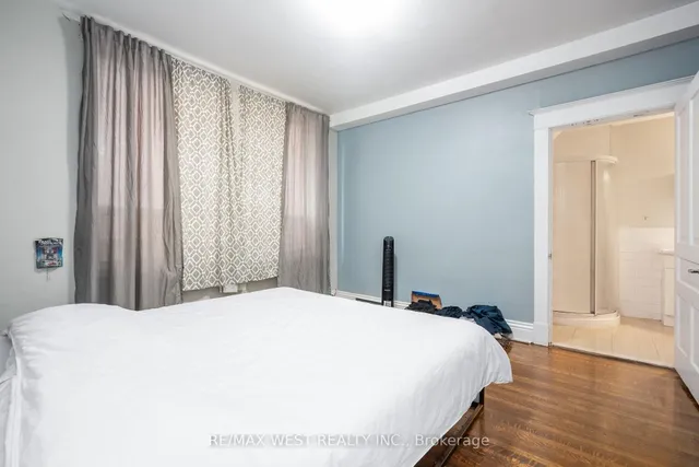 Additional image 30 of 55 Lynd Ave