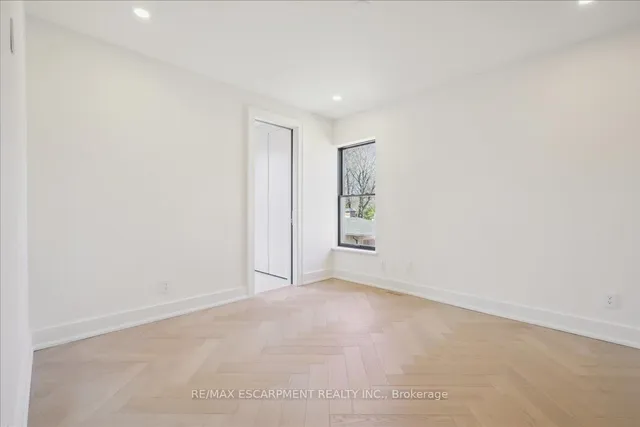 Additional image 23 of 2187 Lakeshore Rd