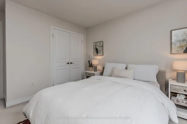 Additional image 29 of 1401 Plains Rd Unit 112