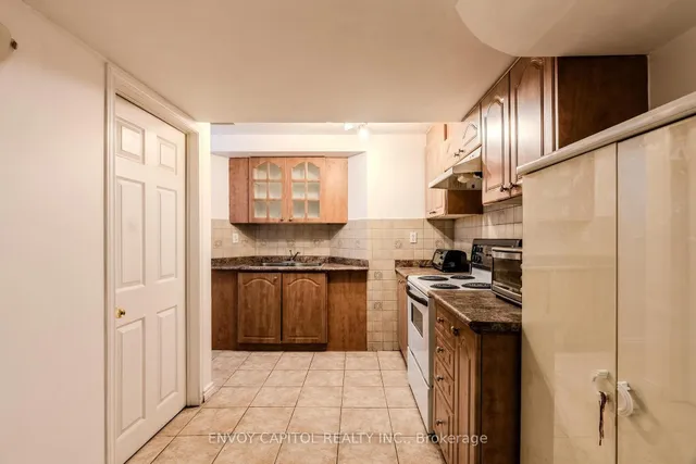 Additional image 20 of 6 Sparkling Pl