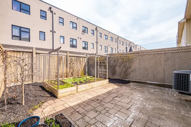 Additional image 21 of 4884 Capri Cres