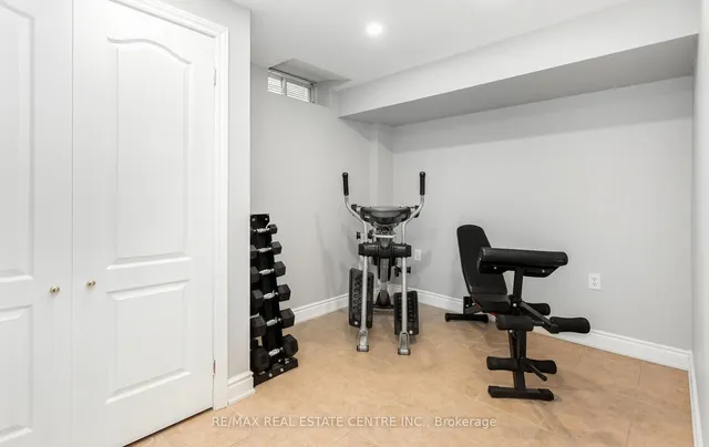 Additional image 45 of 1731 Riverbrook Cres