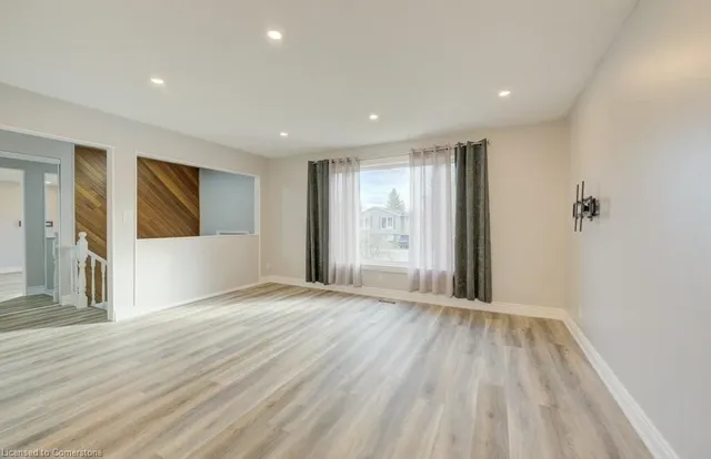 Additional image 8 of 582 Chamberlain Rd