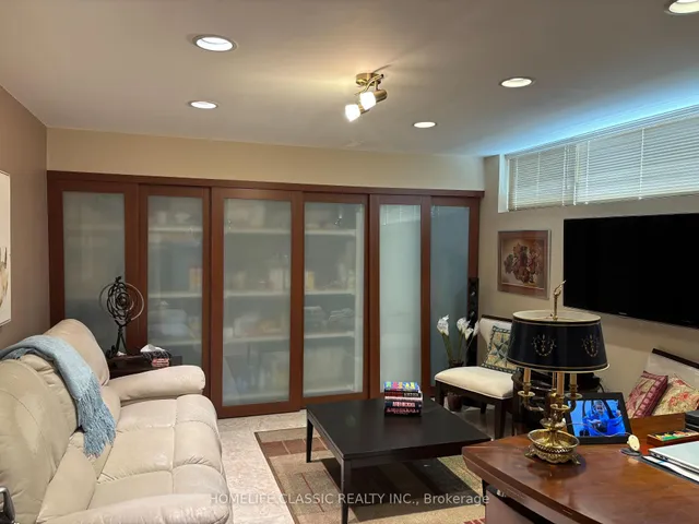 Additional image 8 of 326 Pleasant Ave