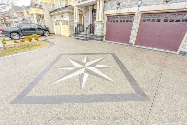 Additional image 32 of 56 Monument Tr