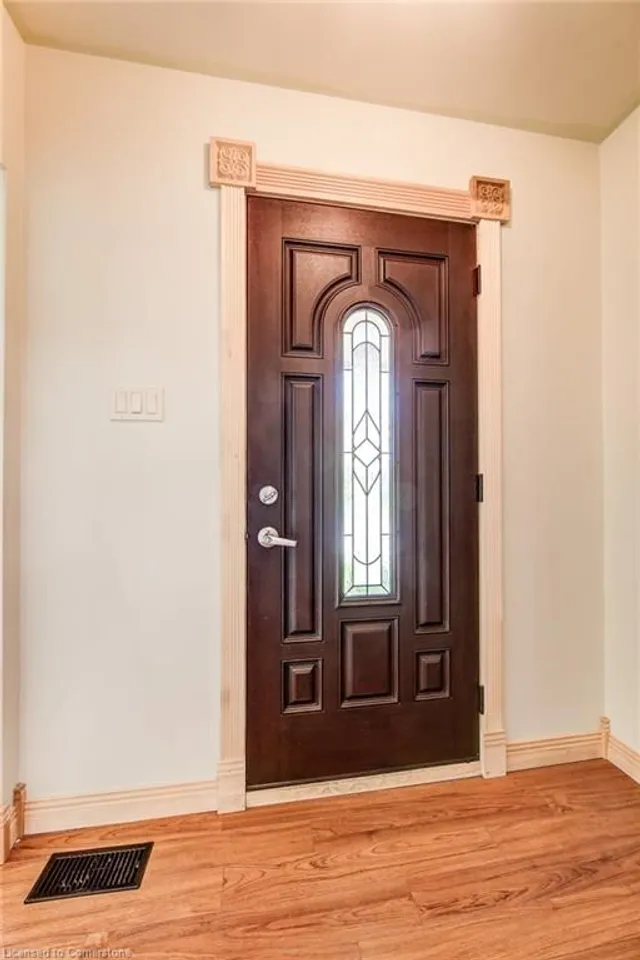 Additional image 8 of 574 Krug St