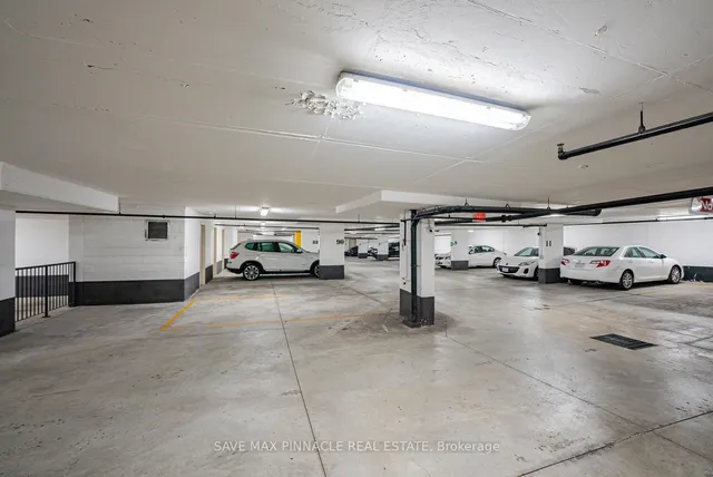 Additional image 44 of 75 Eglinton Ave Unit 509