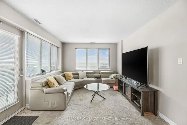 Additional image 14 of 10 Dayspring Circ Unit 701