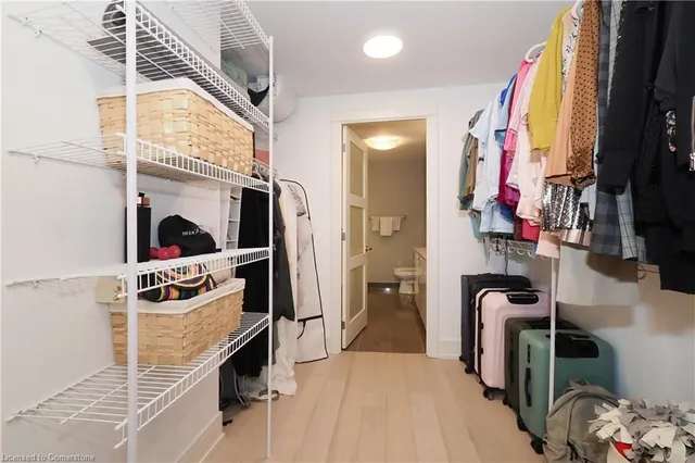 Additional image 22 of 112 Benton St Unit 710