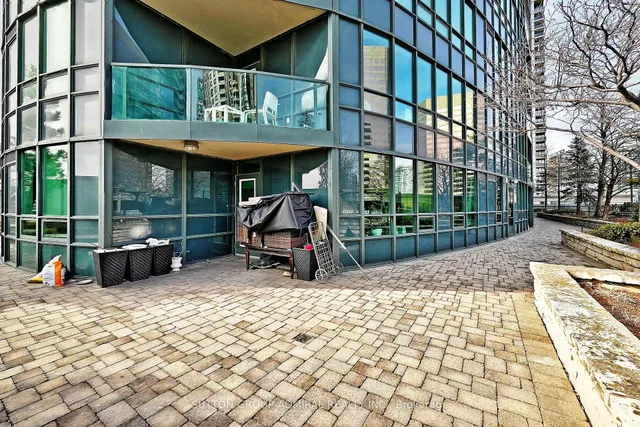 Additional image 43 of 15 Greenview Ave Unit 305