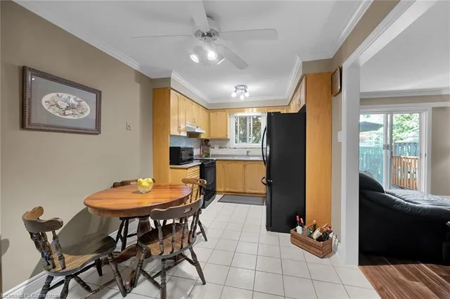 Additional image 8 of 1182 Upper Wentworth St